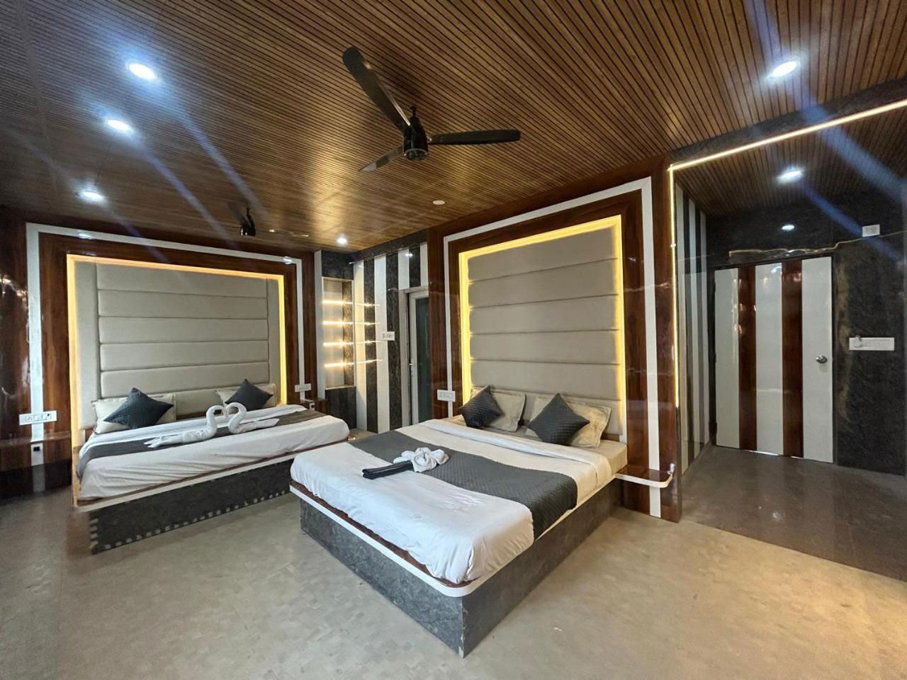 Hotel Dev Ganga Ришикеш Экстерьер фото