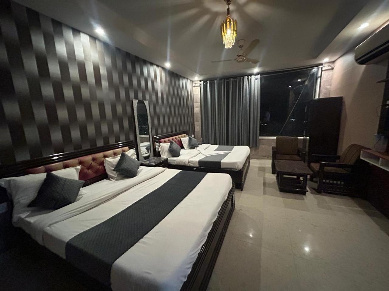 Hotel Dev Ganga Ришикеш Экстерьер фото