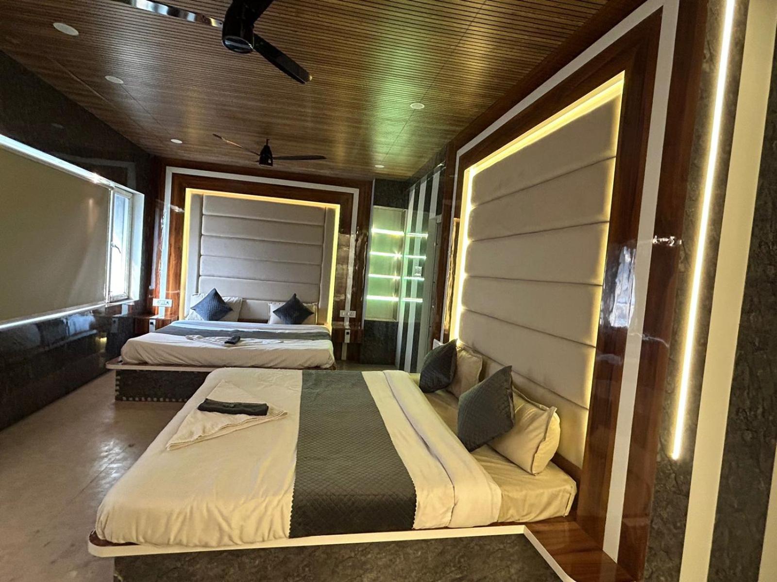Hotel Dev Ganga Ришикеш Экстерьер фото